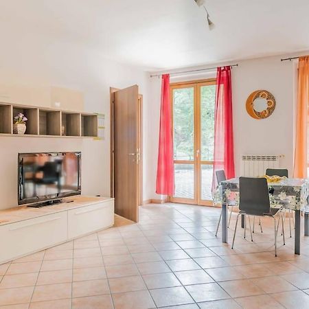 Relax In Nature And Lake Free Parking Luino Exterior photo