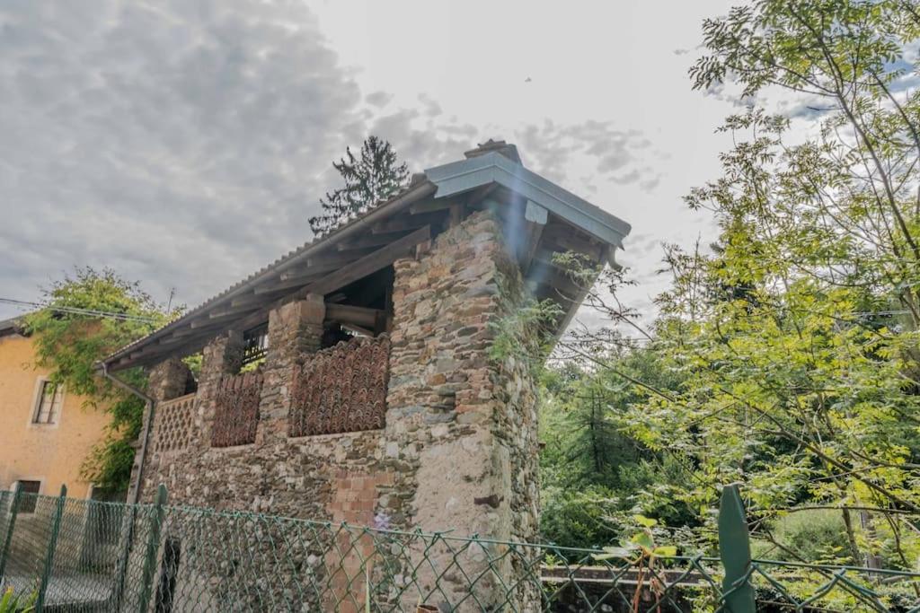 Relax In Nature And Lake Free Parking Luino Exterior photo