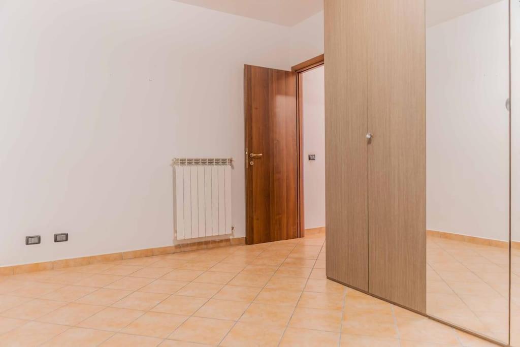 Relax In Nature And Lake Free Parking Luino Exterior photo